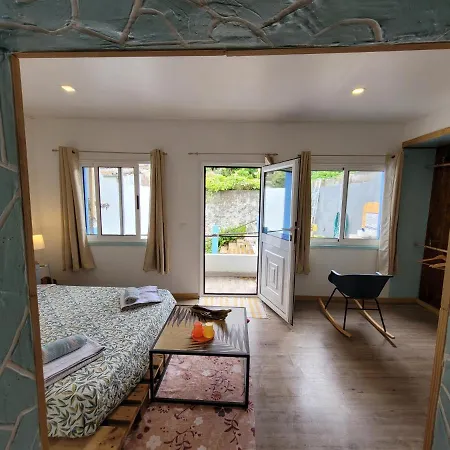 The Handmade House Azores * Porto Formoso